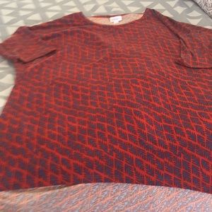 Lularoe exercise top very relaxed and oversized